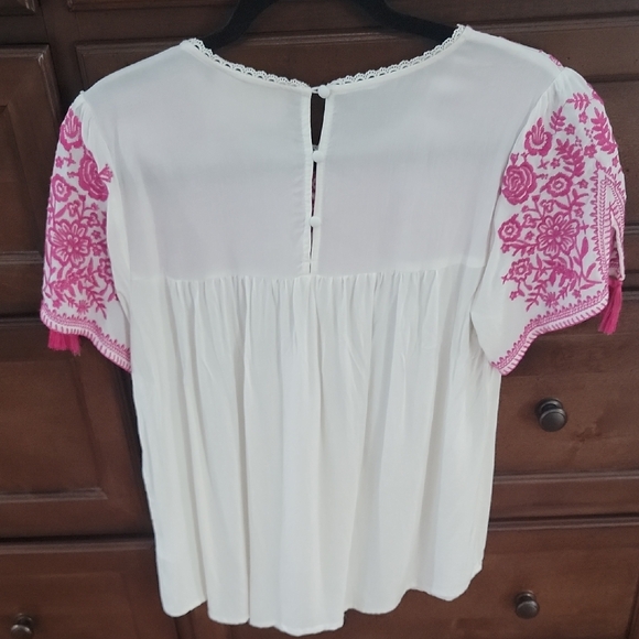 Savanna Jane White Blouse with Pink Floral Embroidery - Picture 2 of 3